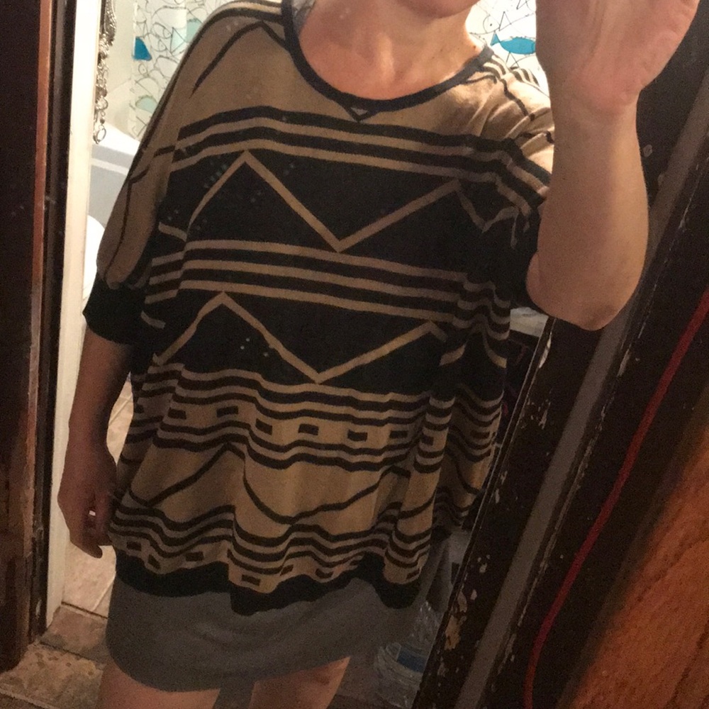 Lightweight sweater